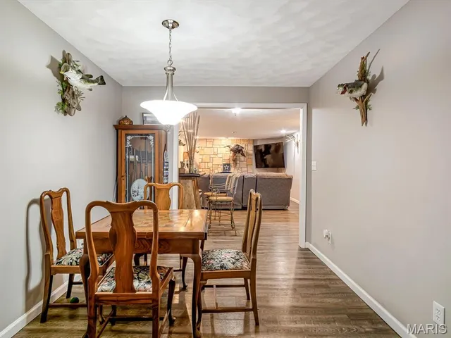 $499,999 | 4057 Bur Oak Drive, Smithton, IL 62285