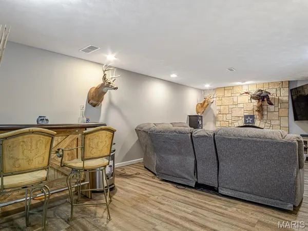 $499,999 | 4057 Bur Oak Drive, Smithton, IL 62285