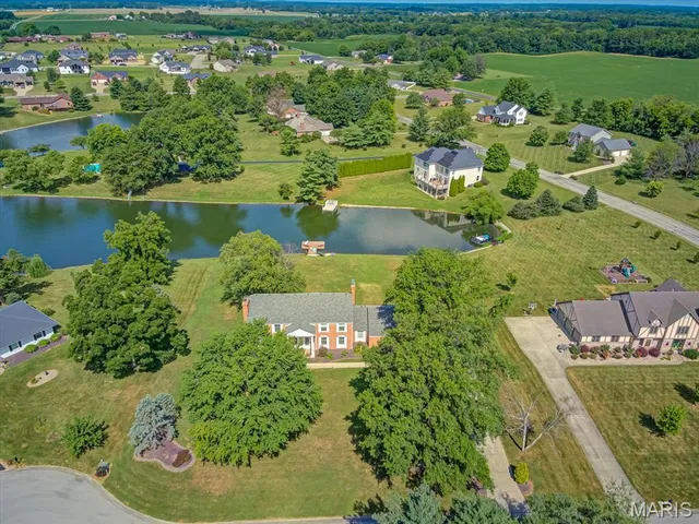 $499,999 | 4057 Bur Oak Drive, Smithton, IL 62285