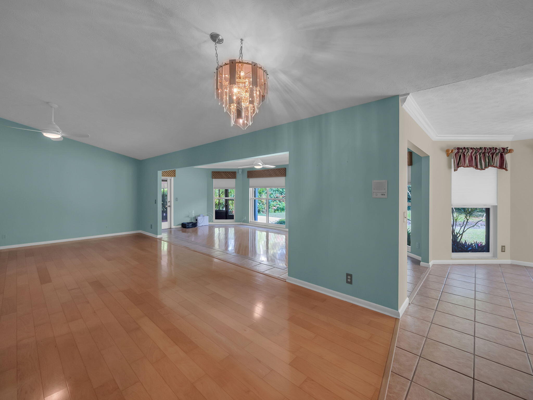 8165 Southeast Cypress Point Place Hobe Sound, FL 33455 - Photo 6 of 46 a view of livingroom with kitchen