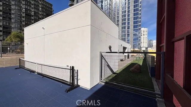 a view of a tennis court