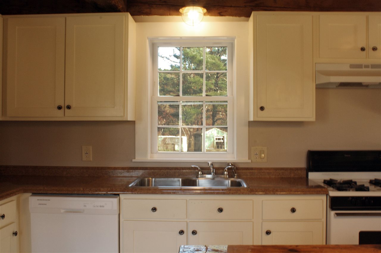 654 Second Crown Point Road Strafford, NH 03884 - Photo 14 of 35