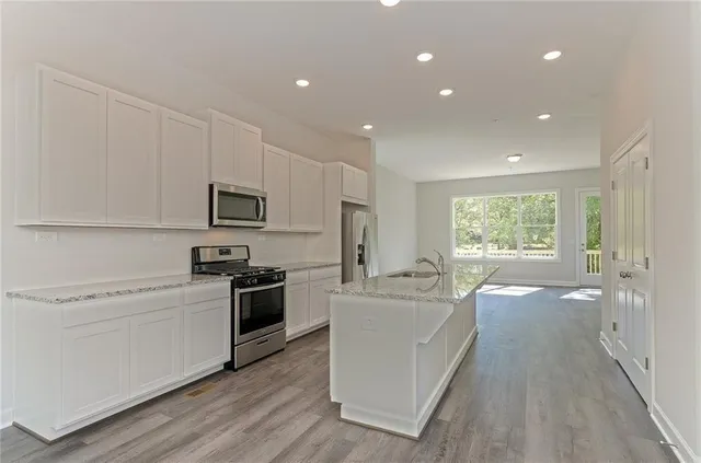 $3,000 | 2794 Woodland Terrace, Smyrna, GA 30080