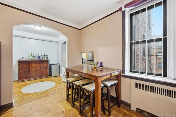 $569,900 | 47-55 39th Place, Unit 3H | Sunnyside