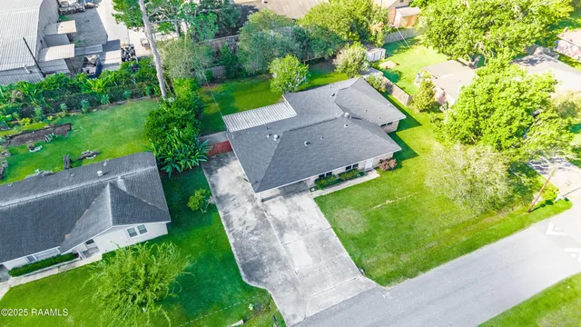 $1,400 | 107 Sunny Lane, Lafayette, LA 70506