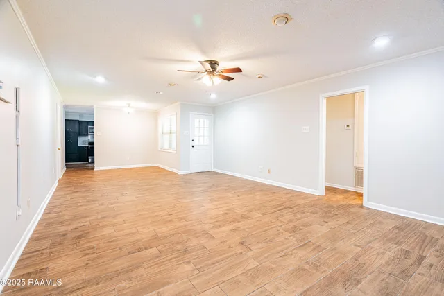 $1,400 | 107 Sunny Lane, Lafayette, LA 70506