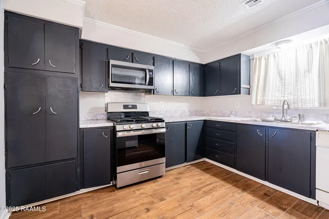 $1,400 | 107 Sunny Lane, Lafayette, LA 70506