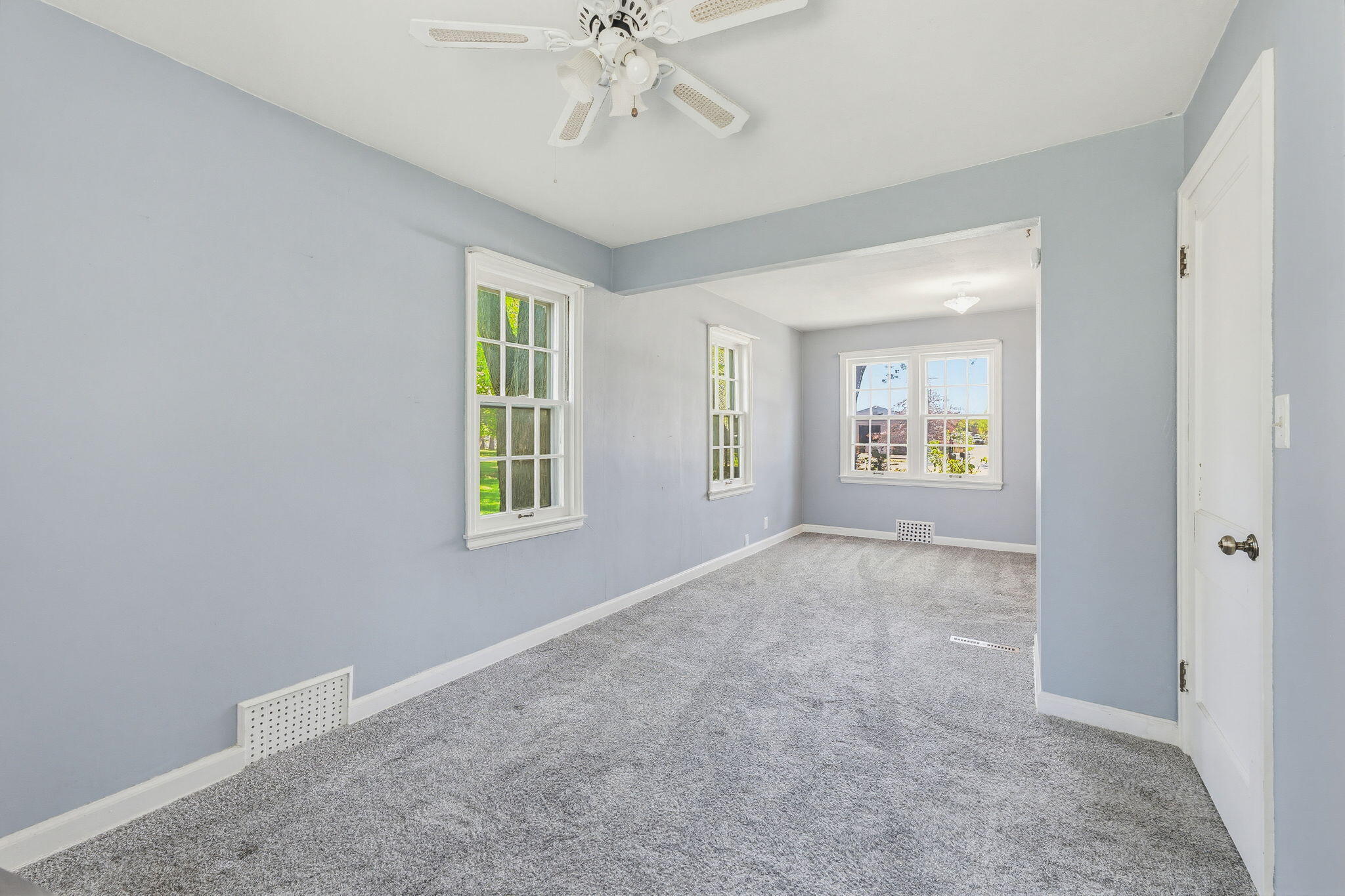 W226-n3045 Duplainville Road Pewaukee, WI 53072 - Photo 12 of 47 12-web-or-mls-w226n3045-duplainville-rd