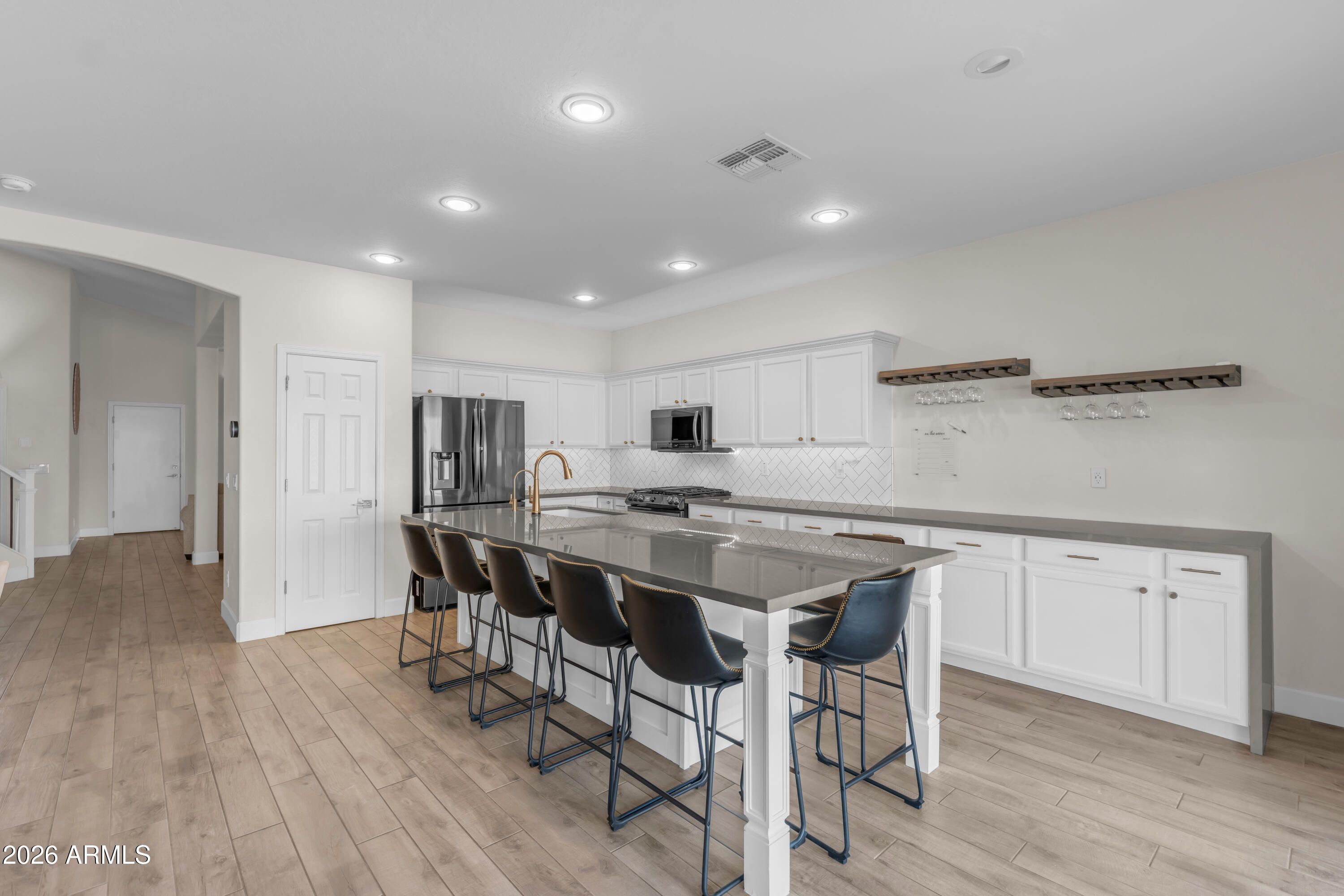 2522 East Mine Creek Road Phoenix, AZ 85024 - Photo 10 of 54 DSC09078