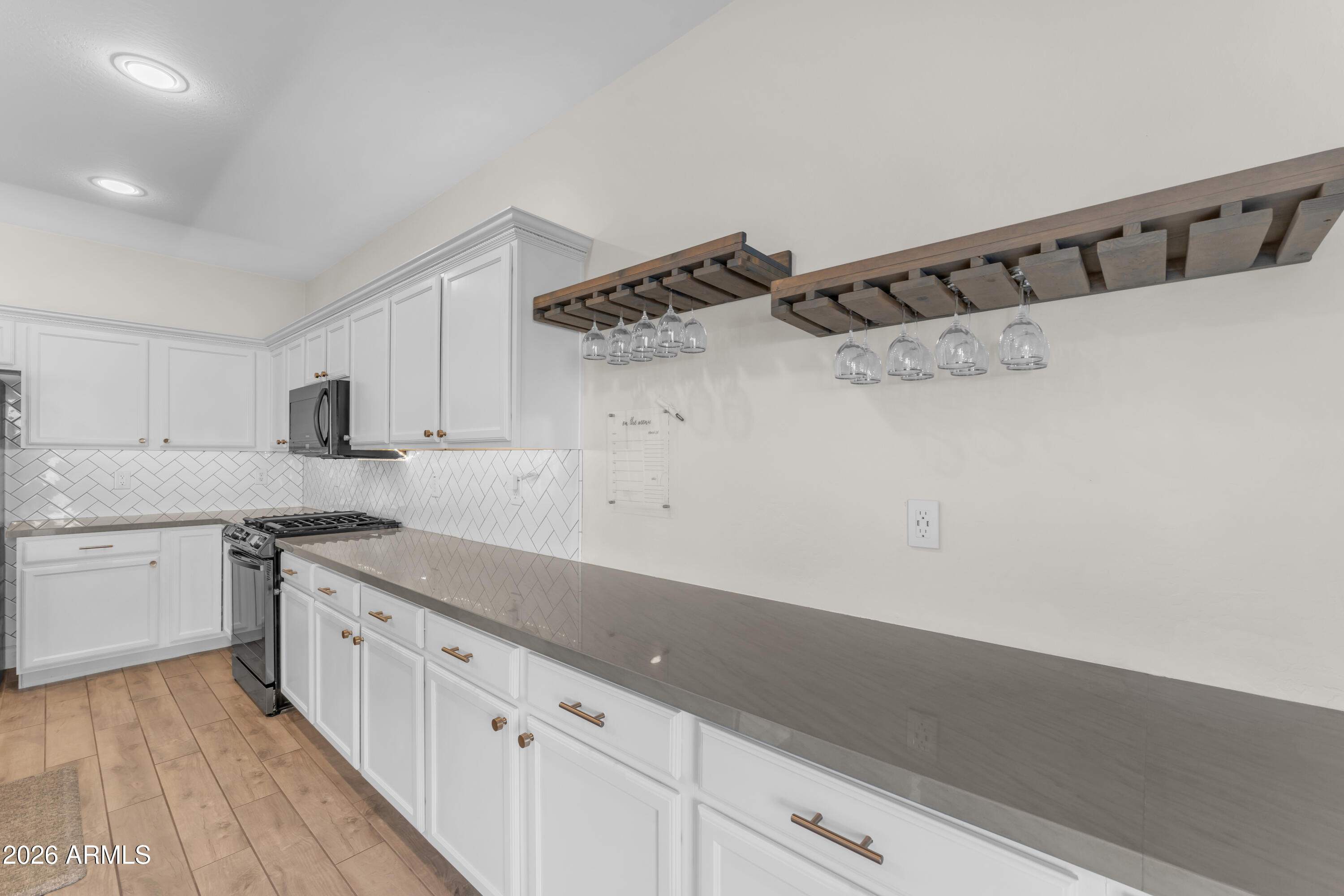 2522 East Mine Creek Road Phoenix, AZ 85024 - Photo 13 of 54 DSC09087