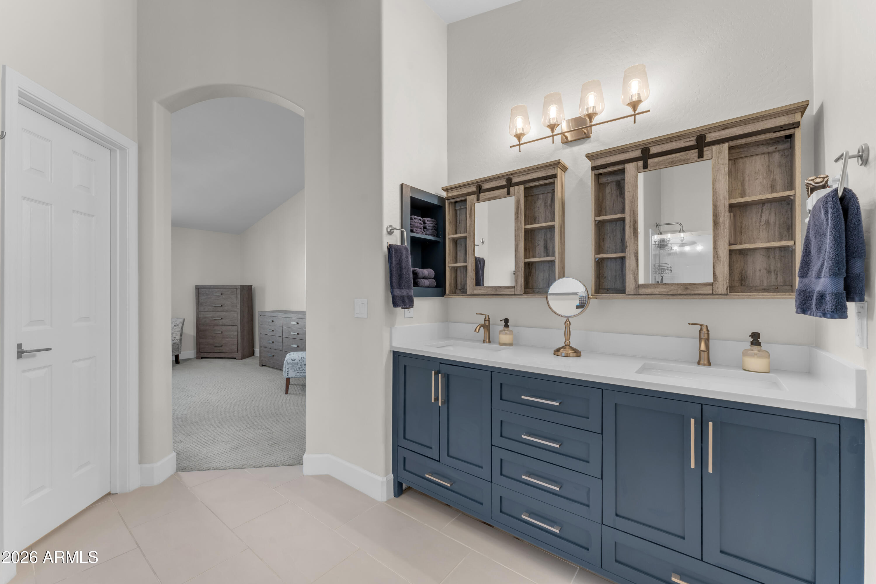 2522 East Mine Creek Road Phoenix, AZ 85024 - Photo 30 of 54 DSC08988