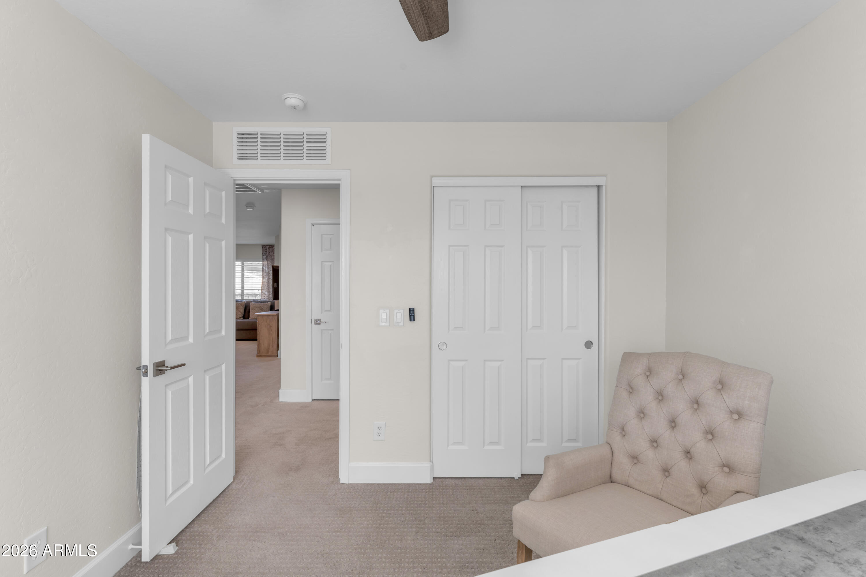 2522 East Mine Creek Road Phoenix, AZ 85024 - Photo 33 of 54 DSC09033