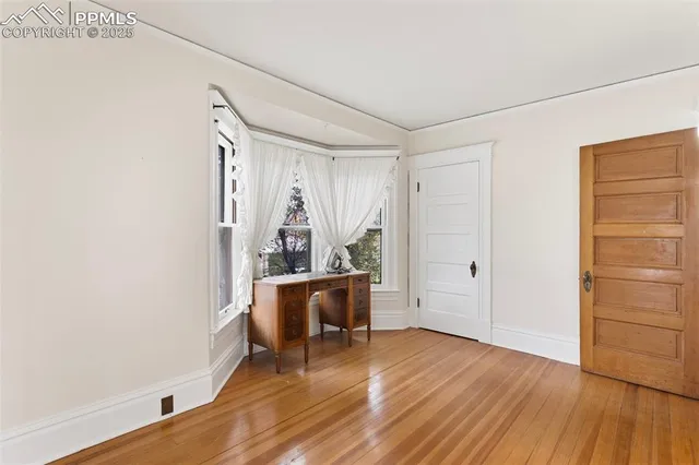 a view of an entryway