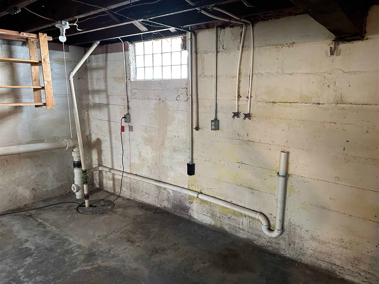 208 Walnut Street Tipton, IA 52772 - Photo 31 of 43 Gallery Image 31