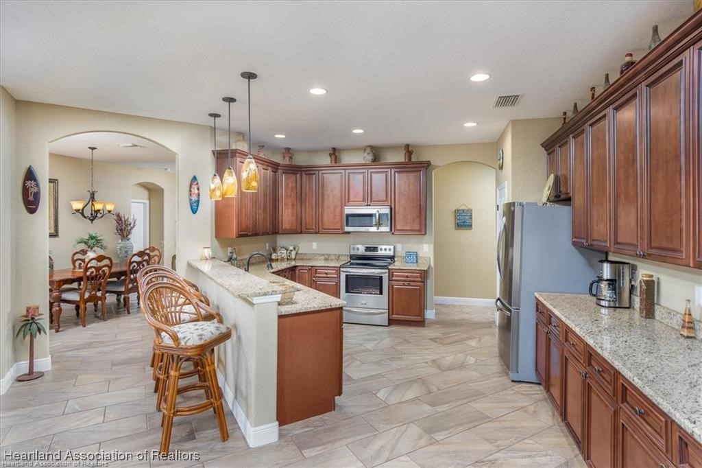 215 East Shockley Road Avon Park, FL 33825 - Photo 10 of 40