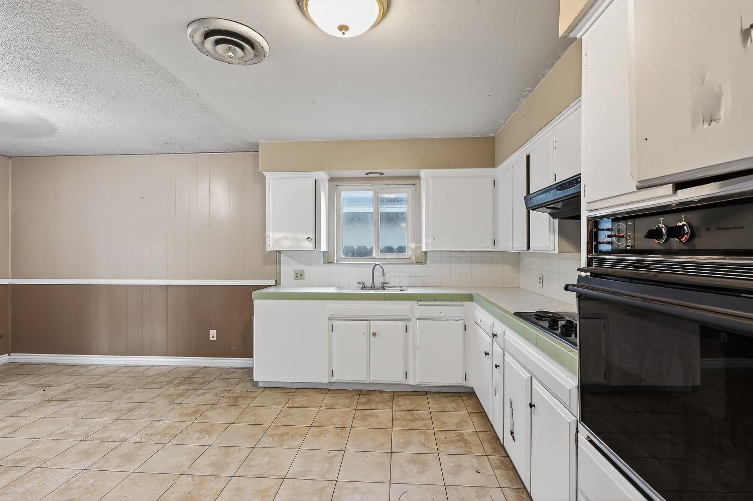 3205 Parsons Avenue Merced, CA 95340 - Photo 7 of 48