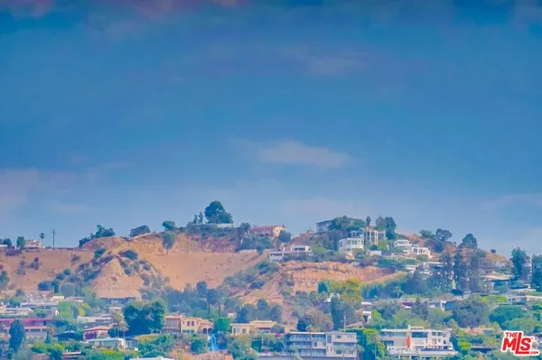 $5,400 | 435 North Oakhurst Drive, Unit 903, Beverly Hills, CA 90210