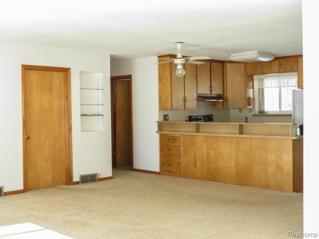 9864 Winston Road Pinckney, MI 48169 - Photo 14 of 33 IMG_0372.jpg