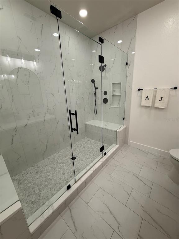 2849 Maple Brook Loop Lutz, FL 33558 - Photo 13 of 36