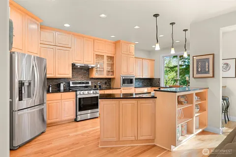 $1,225,000 | 4200 Parkhurst Drive, Bellingham, WA 98229