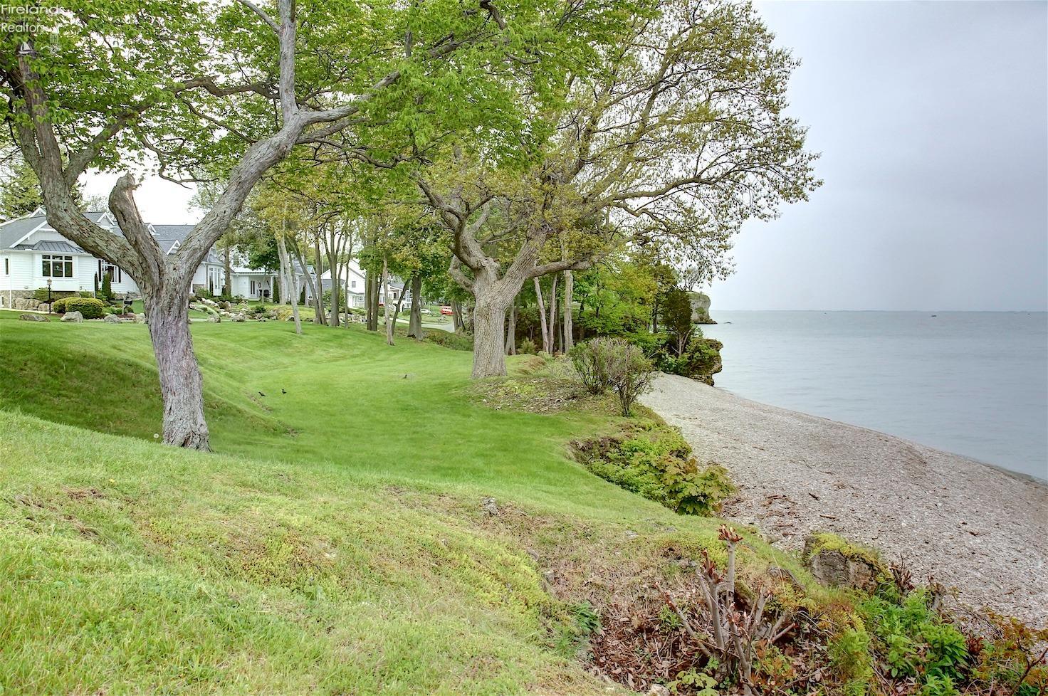 4464 East Cliff Road Port Clinton, OH 43452 - Photo 29 of 36 Gallery Image 29