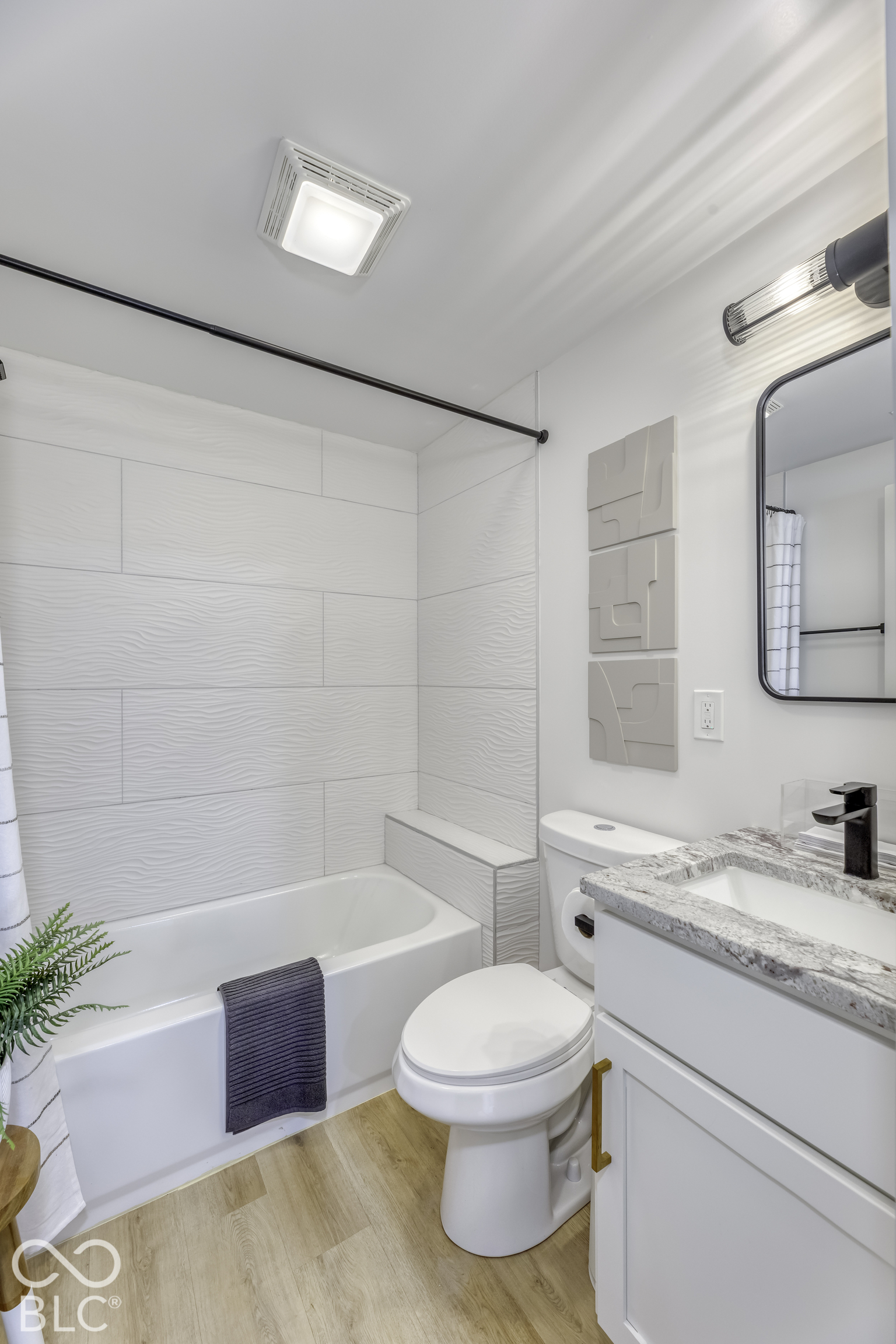 11405 Lantern Road, Unit 1 Fishers, IN 46038 - Photo 21 of 47 Gallery Image 21