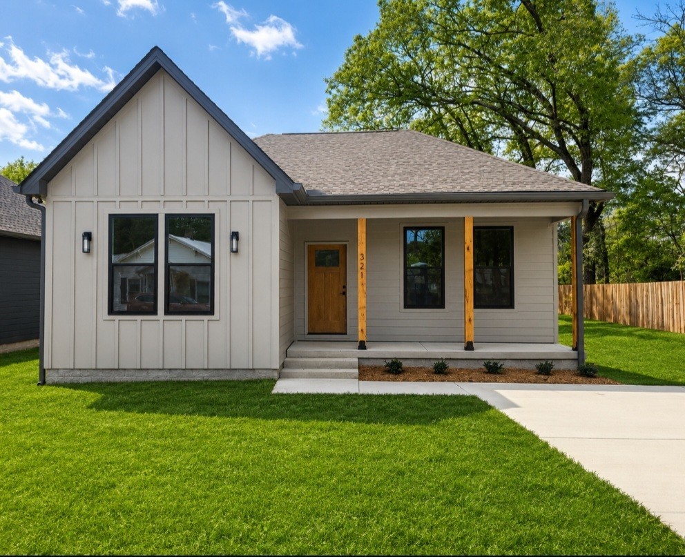 321 Jackson Street White Bluff, TN 37187 - Photo 1 of 12