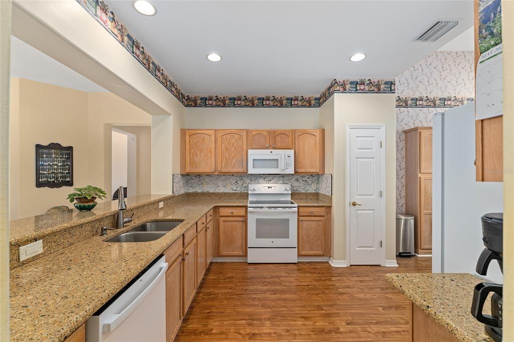 9588 Southeast 124th Loop Summerfield, FL 34491 - Photo 17 of 79