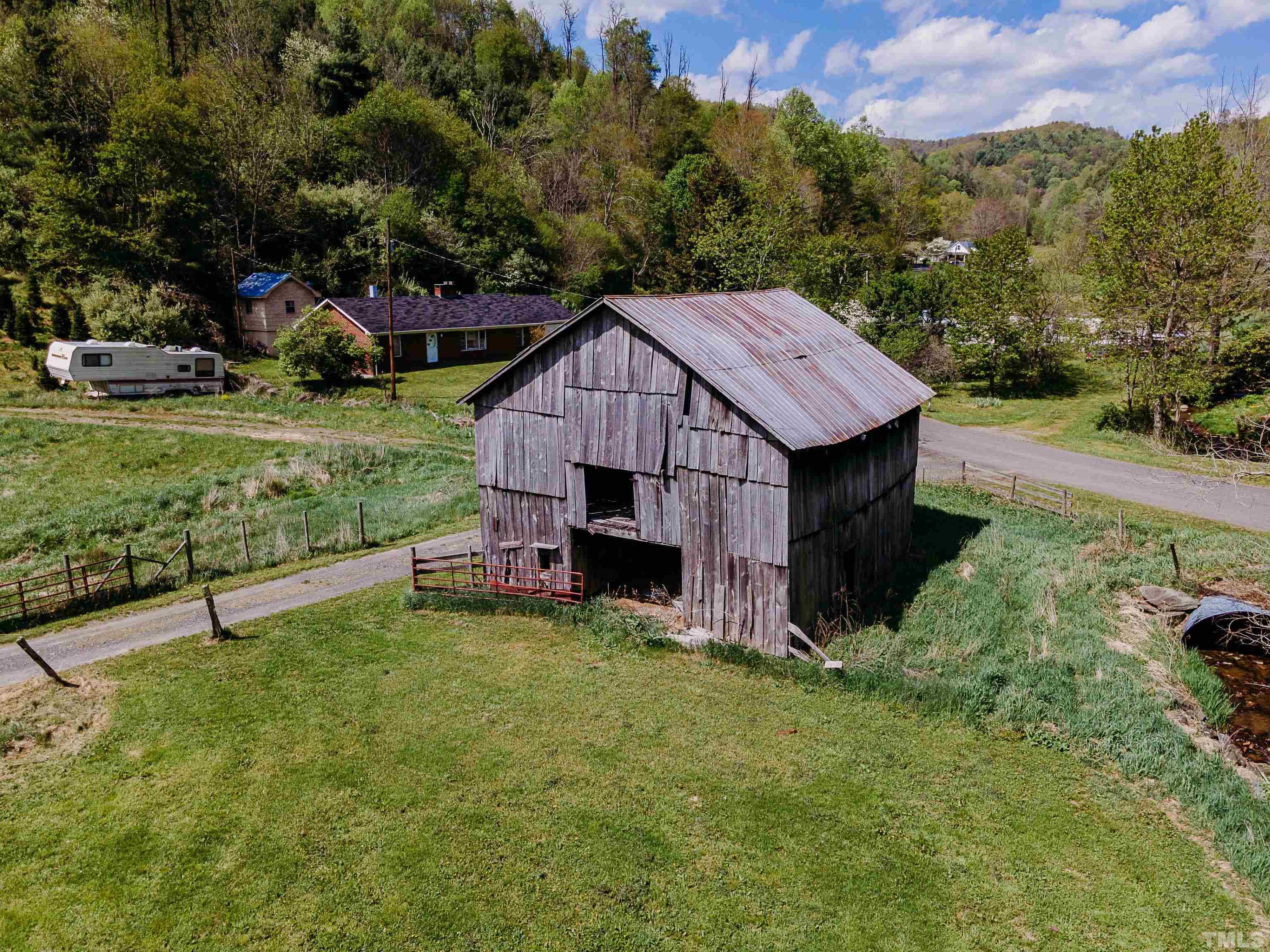 601 Fees Branch Road Lansing, NC 28643 - Photo 63 of 72