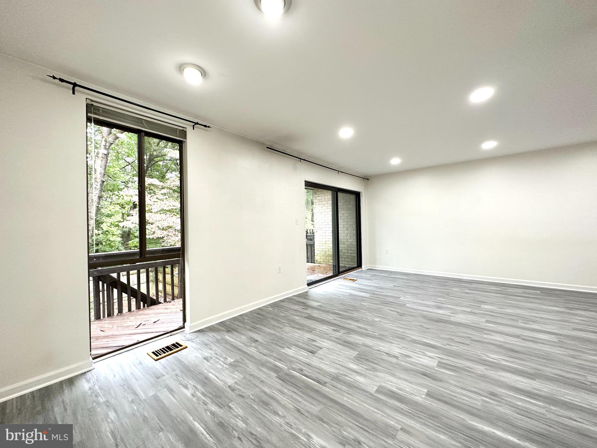 8119 Inverness Ridge Road Potomac, MD 20854 - Photo 12 of 42