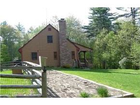 159 Grapevine Road Dunbarton, NH 03046 - Photo 2 of 9