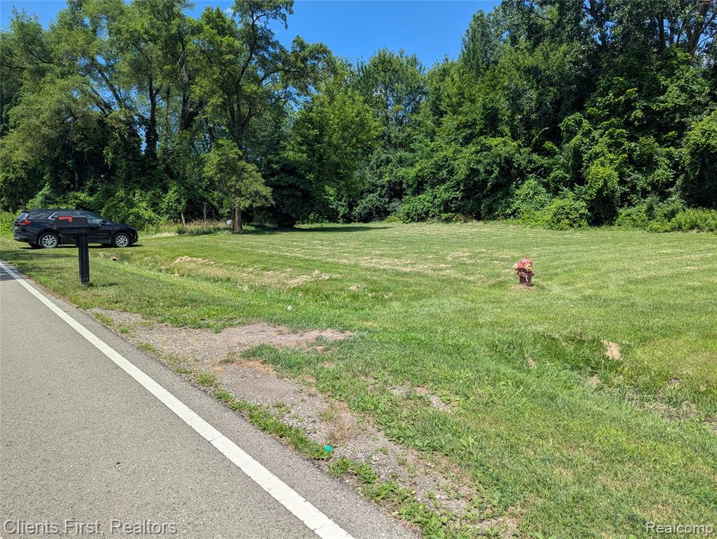 35780 Beverly Road Romulus, MI 48174 - Photo 2 of 9