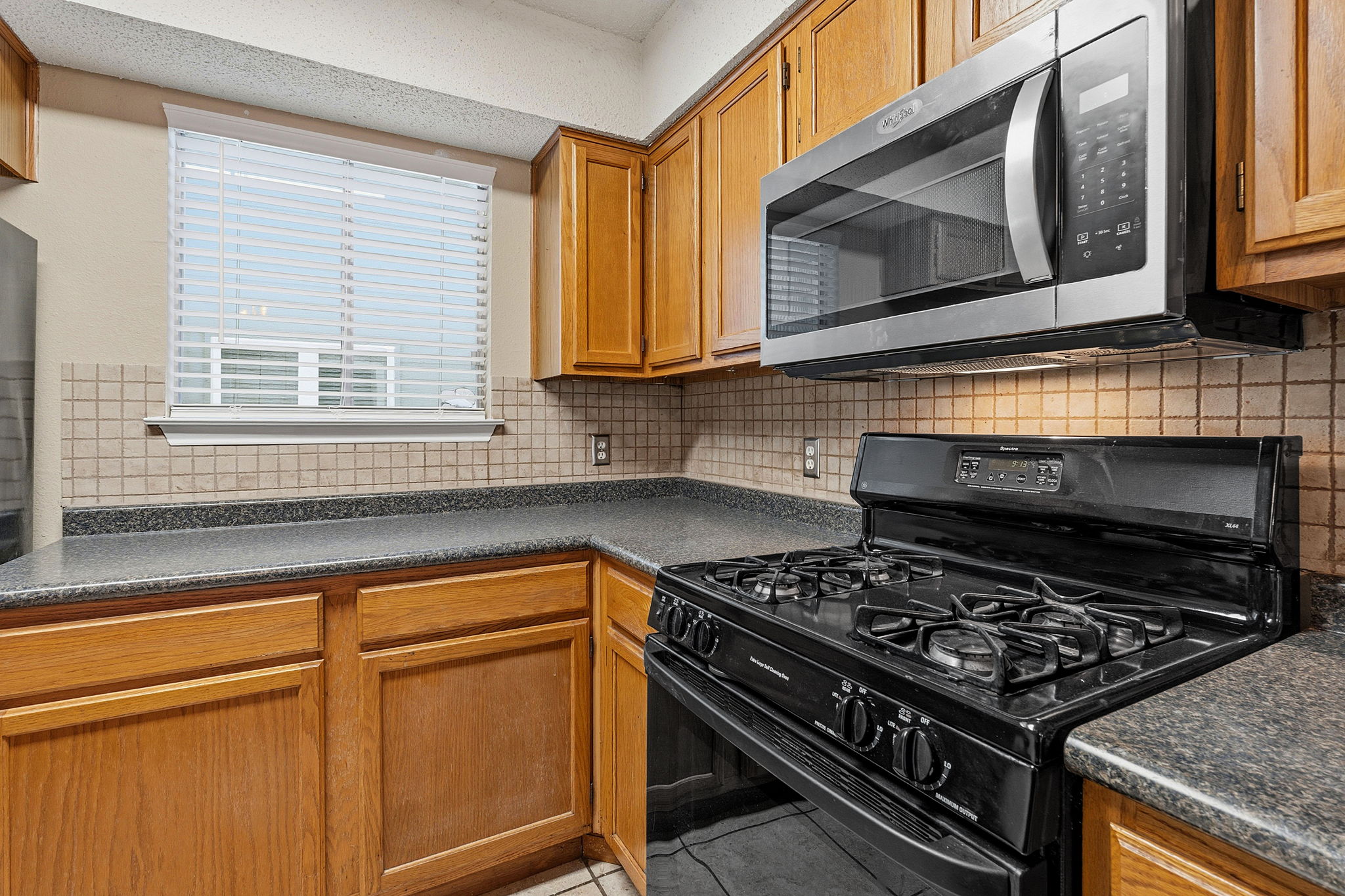 8401 Horton Trail Austin, TX 78749 - Photo 16 of 17