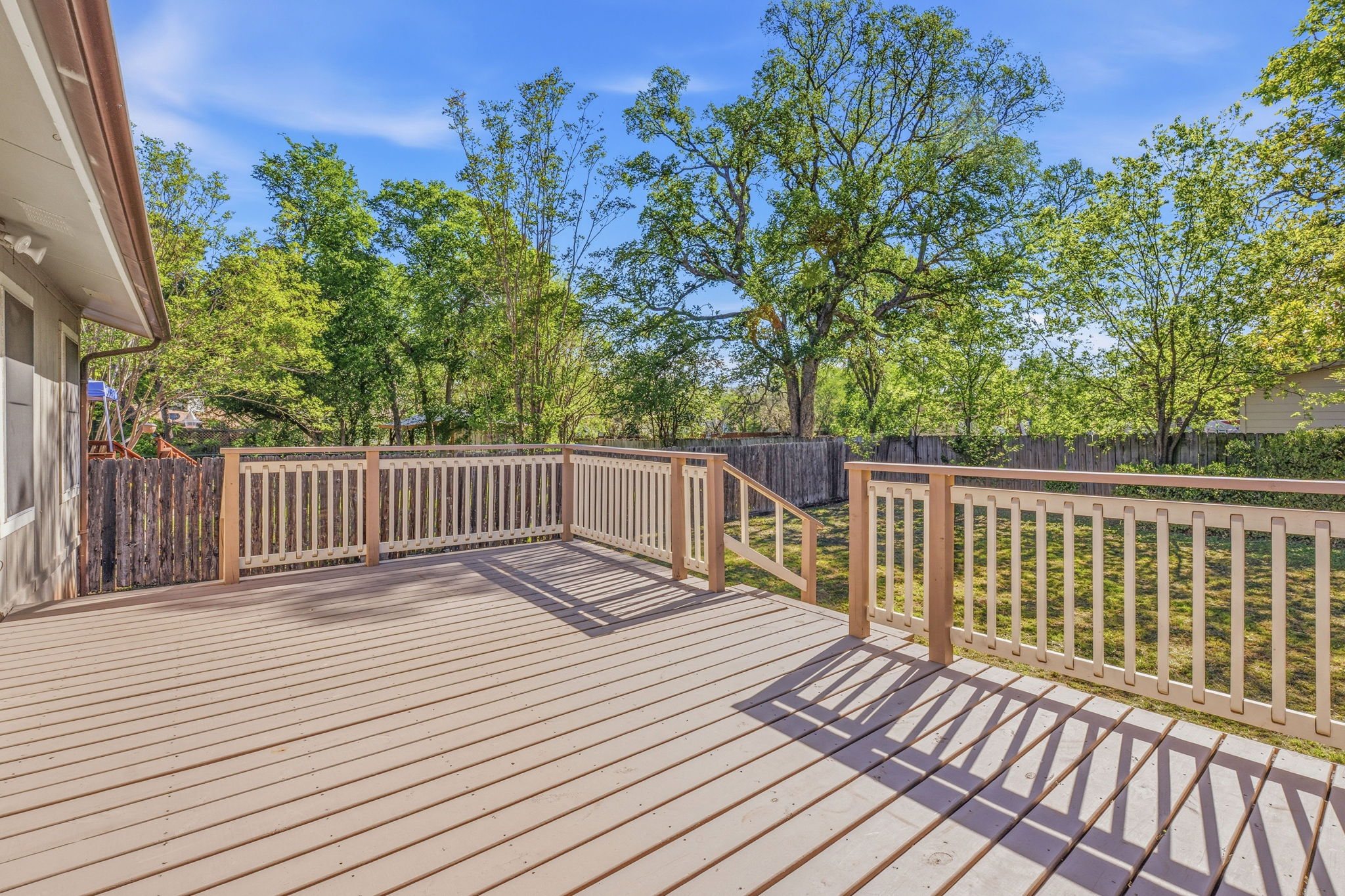 8401 Horton Trail Austin, TX 78749 - Photo 3 of 17