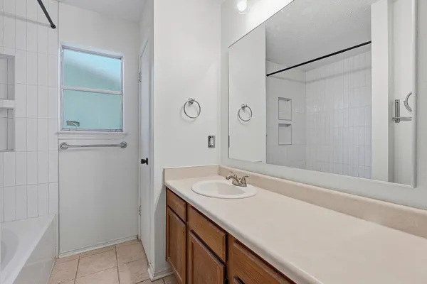 $2,350 | 8401 Horton Trail, Austin, TX 78749