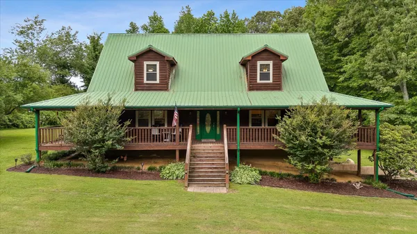 $570,000 | 927 Casey Road, Trenton, GA 30752