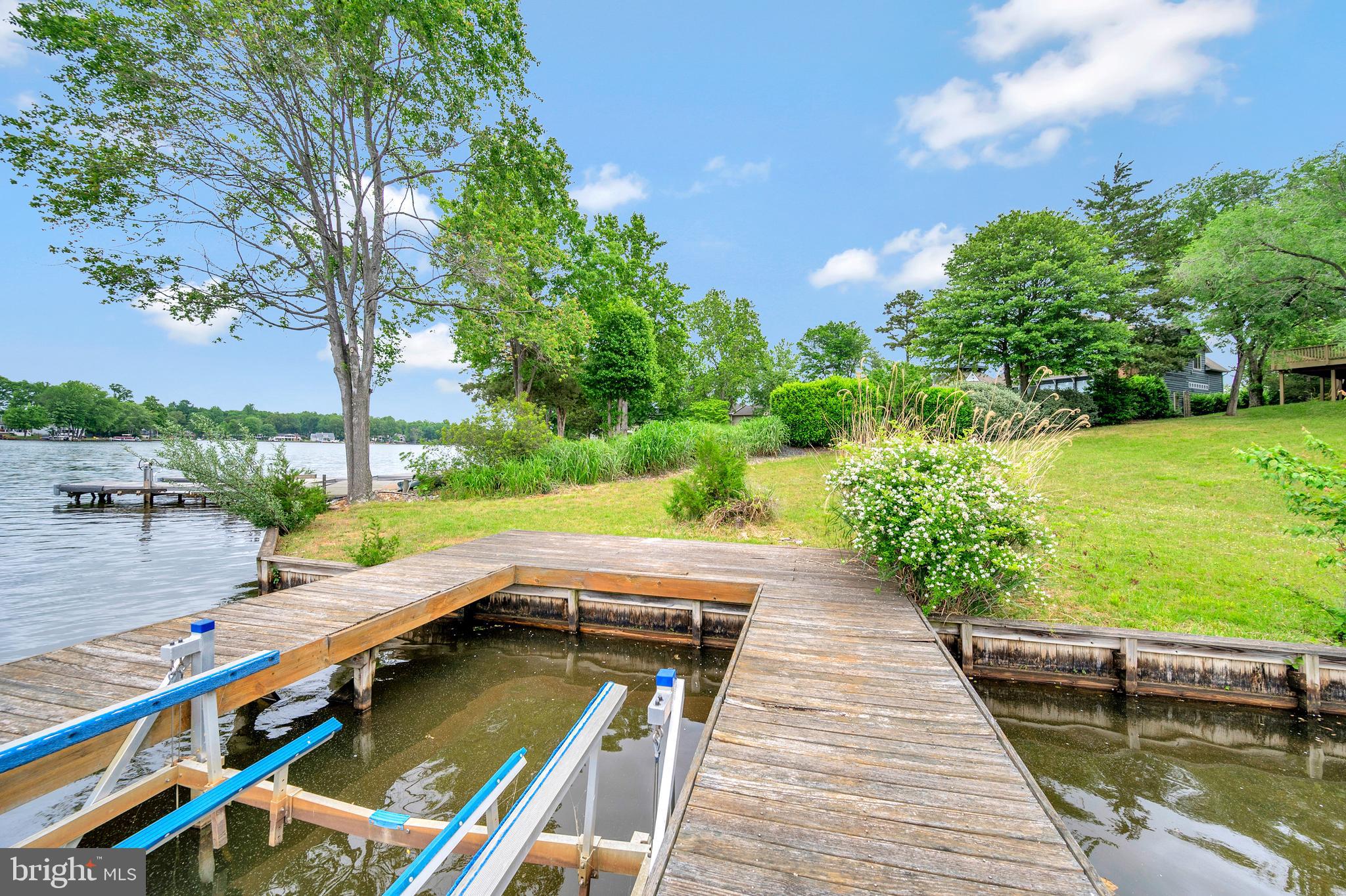 116 Lee Circle Locust Grove, VA 22508 - Photo 6 of 30 Boat lift