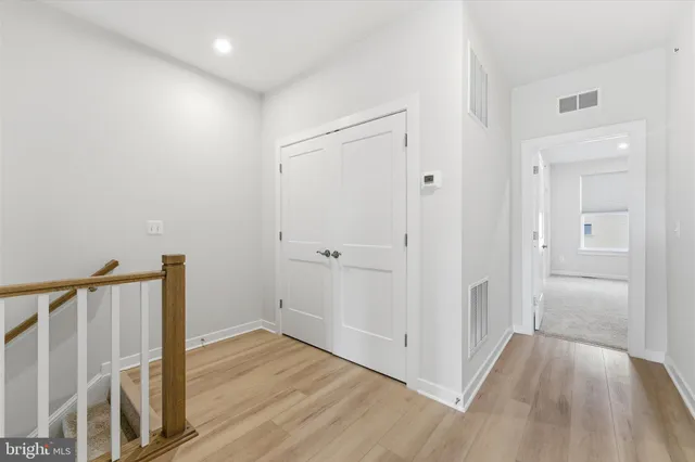 $649,900 | 43812 Middleway Terrace, Ashburn, VA 20147