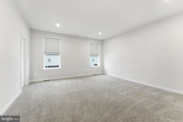 $649,900 | 43812 Middleway Terrace, Ashburn, VA 20147