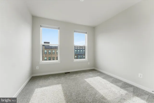 $649,900 | 43812 Middleway Terrace, Ashburn, VA 20147