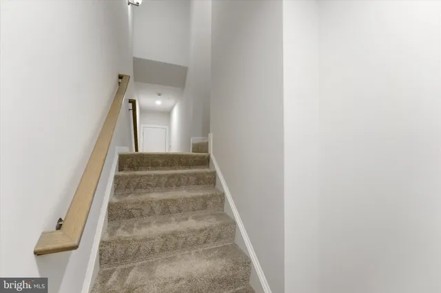 $649,900 | 43812 Middleway Terrace, Ashburn, VA 20147