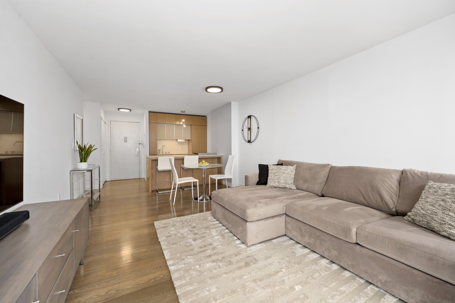 225 Rector Place, Unit 19E Manhattan, NY 10280 - Photo 3 of 16