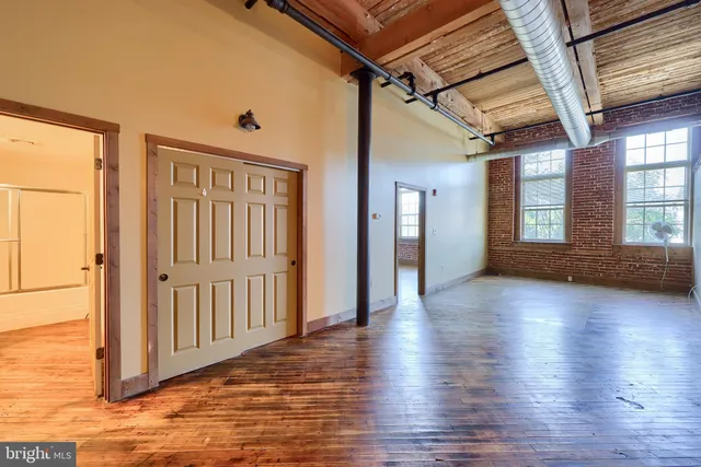 $129,900 | 600 North Hartley Street, Unit 204, York, PA 17404