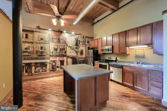 $129,900 | 600 North Hartley Street, Unit 204, York, PA 17404