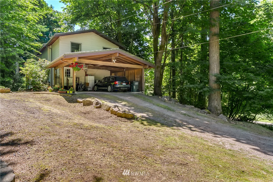 11625 Ingraham Road Snohomish, WA 98290 - Photo 1 of 16