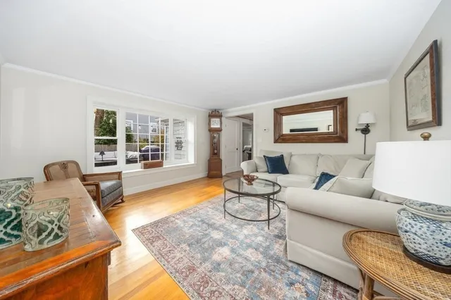 $1,399,000 | 10 Colby Road, Hingham, MA 02043