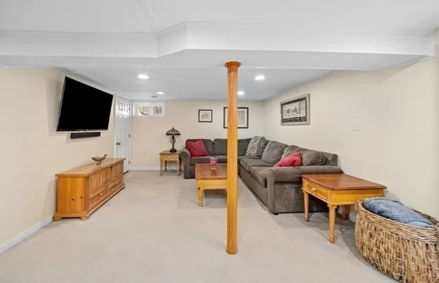 $1,399,000 | 10 Colby Road, Hingham, MA 02043