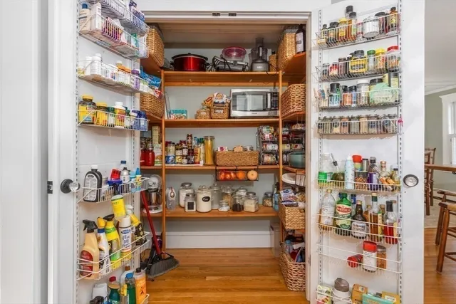 $1,399,000 | 10 Colby Road, Hingham, MA 02043