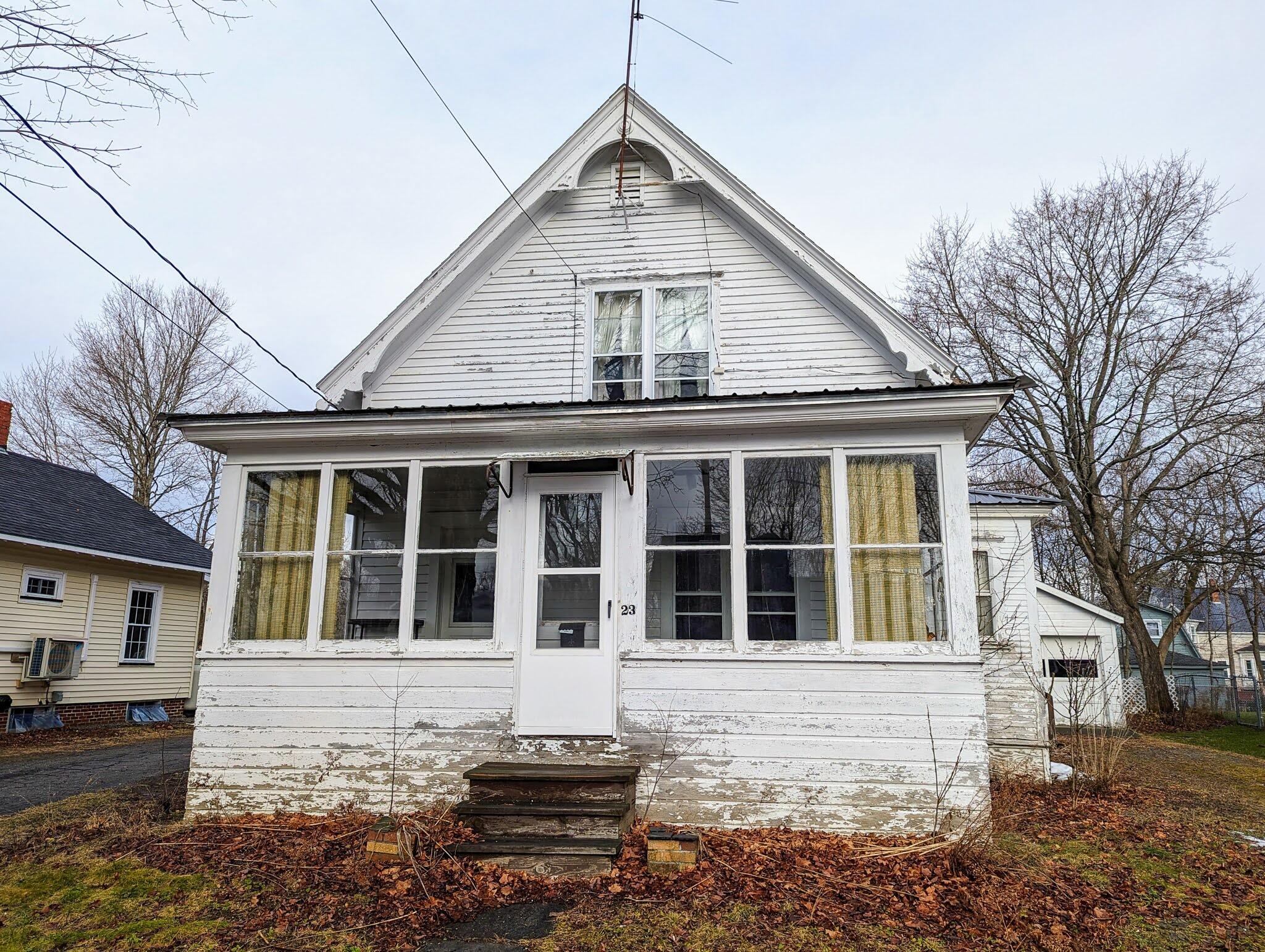 23 Clinton Street Milo, ME 04463 - Photo 49 of 64 PXL_20230104_152123734