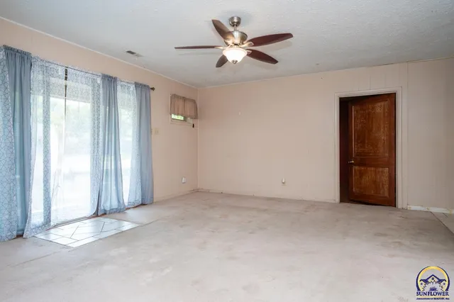 $95,000 | 3551 Southwest Westview Avenue, Topeka, KS 66611